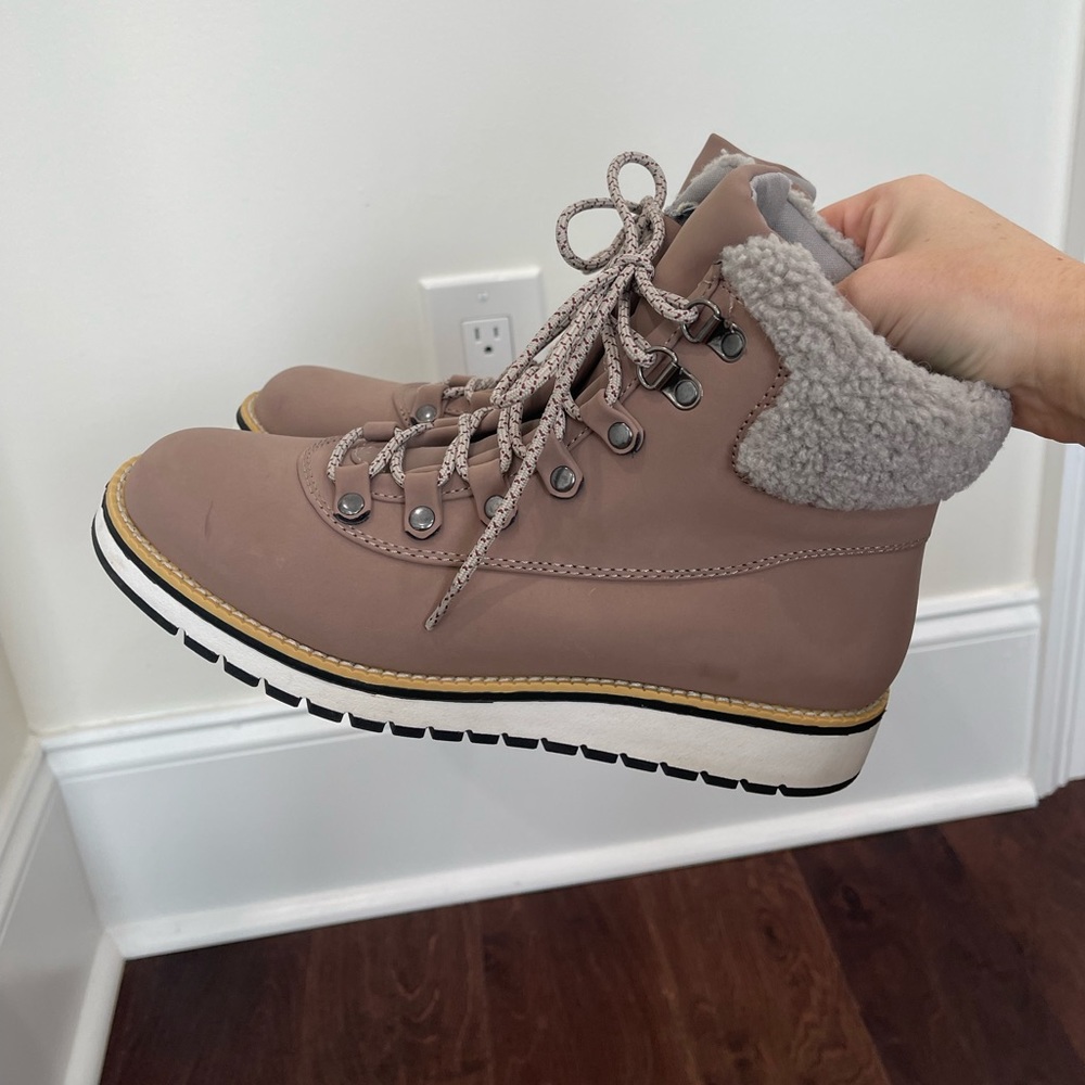 NEW Aspen Women’s Hiking Winter Snow Boots, “Nomad” size 7.5 SOLD! - Picture 4 of 8